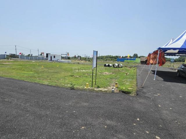Residential Plot in Chengalpattu for resale Chennai. The reference number is 20471387