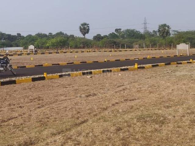 Residential Plot in Chengalpattu for resale Chennai. The reference number is 20498137