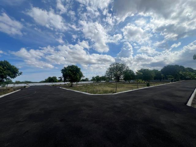 Residential Plot in Chengalpattu for resale Chennai. The reference number is 20724883