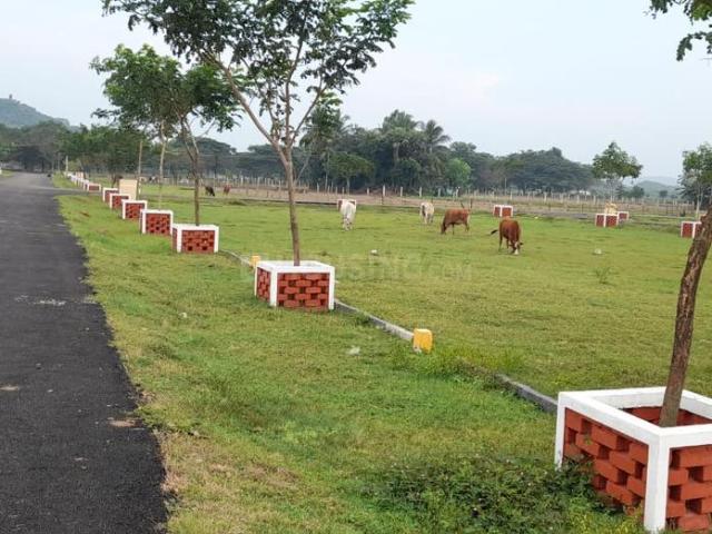 Residential Plot in Chengalpattu for resale Chennai. The reference number is 20986157