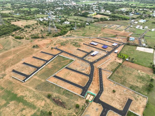 Residential Plot in Chengalpattu for resale Chennai. The reference number is 20179943