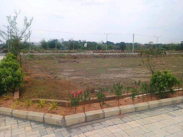 Residential Plot in Chengalpattu for resale Chennai. The reference number is 20341950