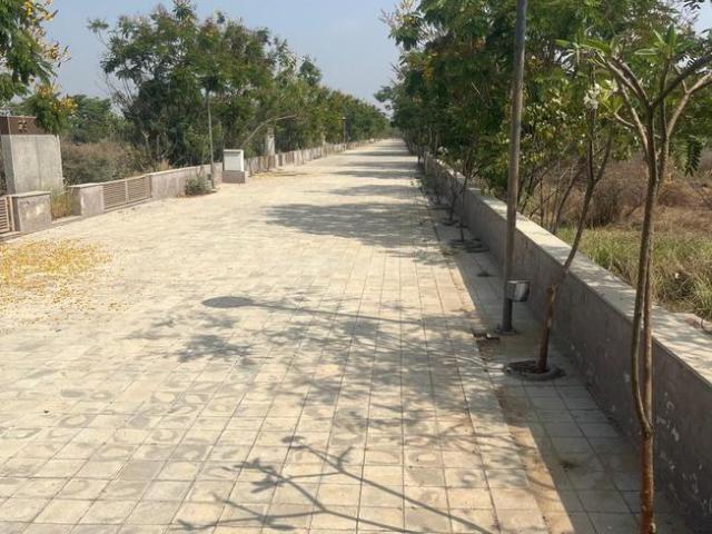 Residential Plot in Chekhla for resale Ahmedabad. The reference number is 17033994