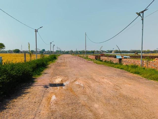 Residential Plot in Chhatikara for resale Vrindavan. The reference number is 19054522