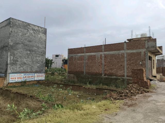 Residential Plot in Chhapraula for resale Ghaziabad. The reference number is 17638861