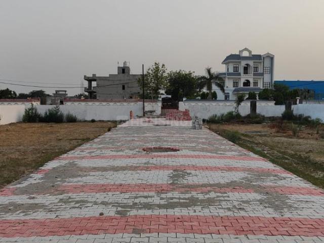 Residential Plot in Chi V for resale Greater Noida. The reference number is 20166244