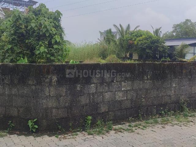 Residential Plot in Chilavannur for resale Kochi. The reference number is 15967724