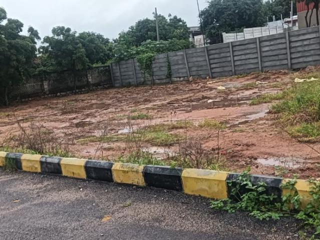 Residential Plot in Chilkur for resale Hyderabad. The reference number is 17991495