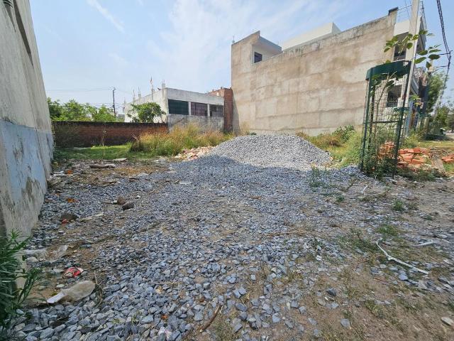 Residential Plot in Chitaipur for resale Varanasi. The reference number is 19936422