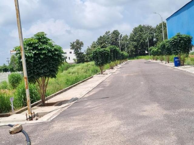Residential Plot in Chitkul Patancheru for resale Sangareddy. The reference number is 19030160