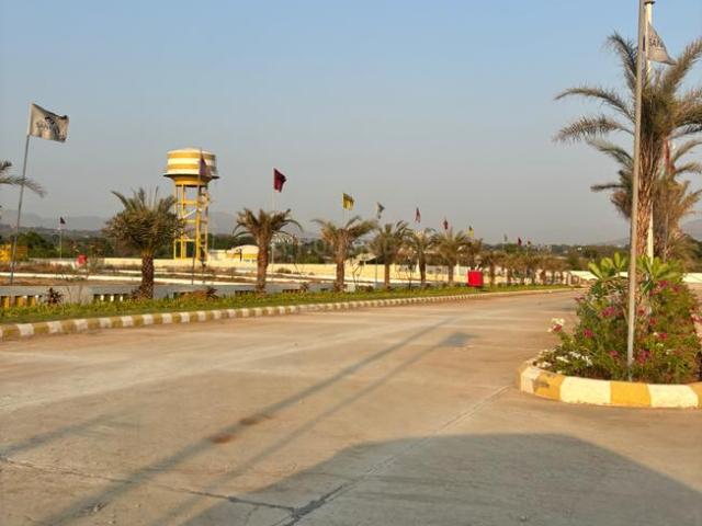 Residential Plot in Chowk for resale Navi Mumbai. The reference number is 20170199
