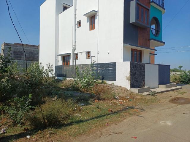 Residential Plot in Chromepet for resale Chennai. The reference number is 20271637