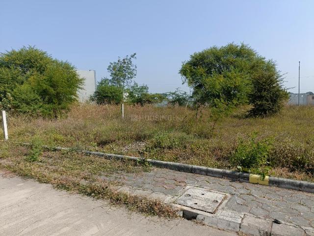 Residential Plot in County Walk Township for resale Indore. The reference number is 17879836