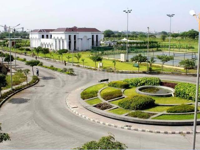 Residential Plot in County Walk Township for resale Indore. The reference number is 14493185