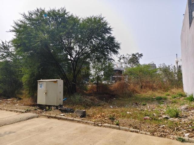 Residential Plot in County Walk Township for resale Indore. The reference number is 20519779