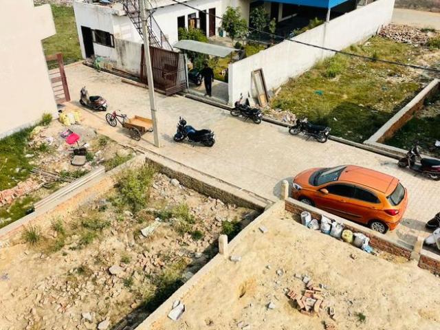 Residential Plot in Duhai for resale Ghaziabad. The reference number is 19150243