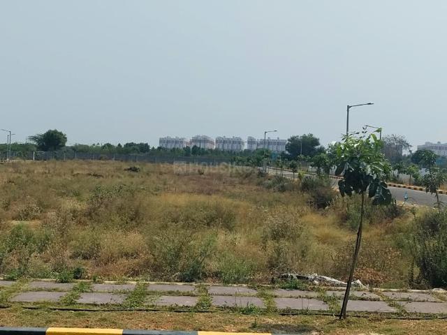 Residential Plot in Dundigal for resale Hyderabad. The reference number is 14754021