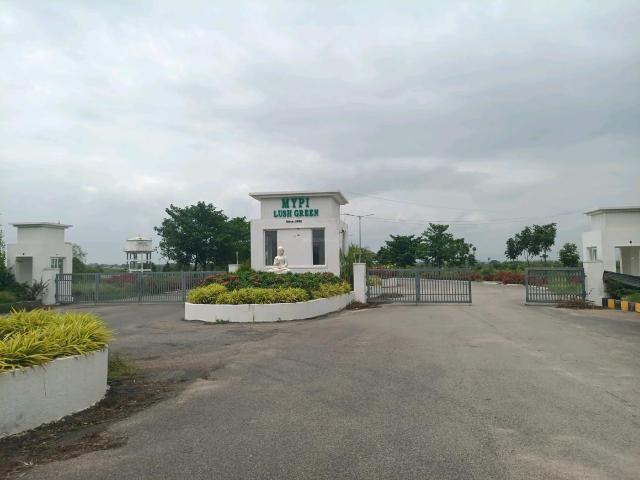 Residential Plot in Dundigal for resale Hyderabad. The reference number is 20874110