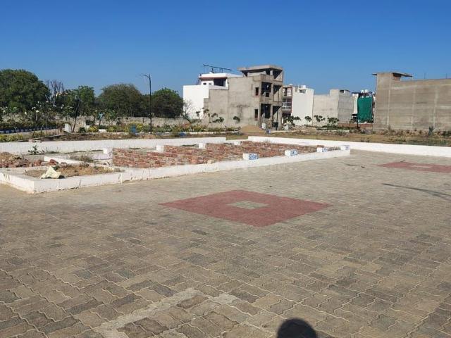 Residential Plot in Dadabadi for resale Kota. The reference number is 20148536
