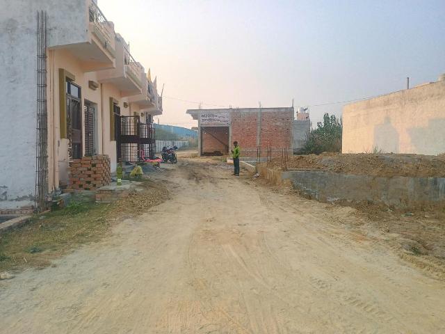 Residential Plot in Dadri for resale Greater Noida. The reference number is 14868620