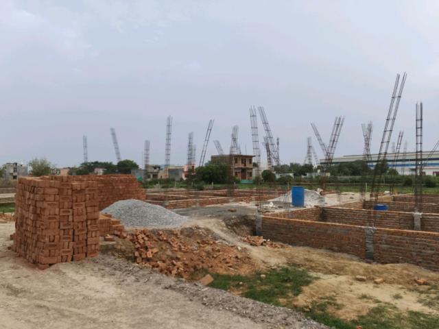 Residential Plot in Dadri for resale Greater Noida. The reference number is 17640247