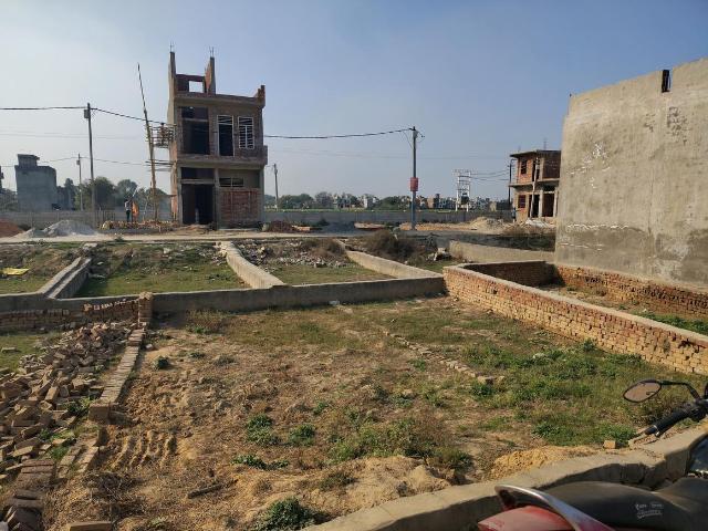 Residential Plot in Dadri for resale Greater Noida. The reference number is 19288216