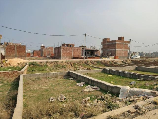 Residential Plot in Dadri for resale Greater Noida. The reference number is 19691278