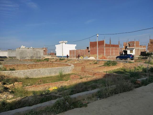 Residential Plot in Dadri for resale Greater Noida. The reference number is 19807060