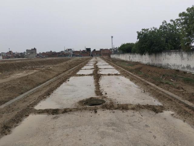 Residential Plot in Dadri for resale Greater Noida. The reference number is 19925831