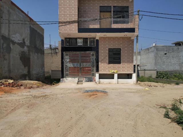 Residential Plot in Dadri for resale Greater Noida. The reference number is 20174515