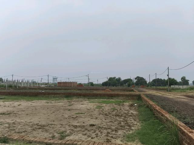 Residential Plot in Dadri for resale Greater Noida. The reference number is 20736092