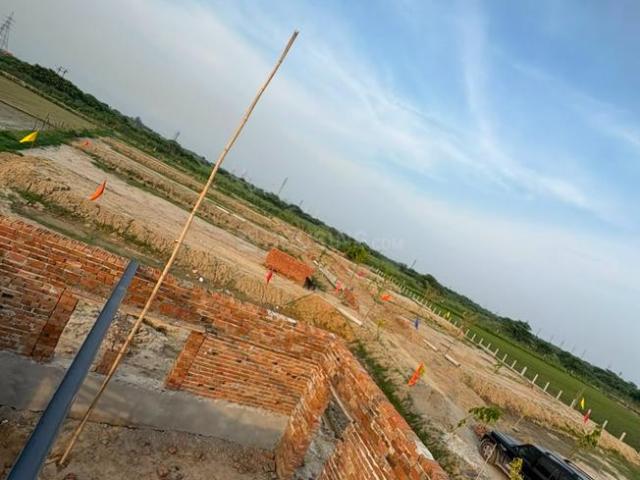 Residential Plot in Dadri for resale Greater Noida. The reference number is 20863923