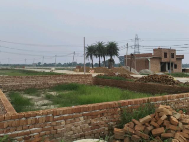 Residential Plot in Dadri for resale Greater Noida. The reference number is 20993957