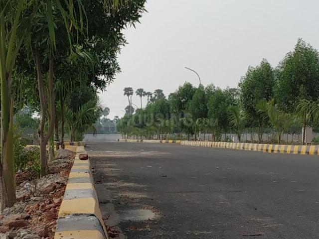 Residential Plot in Dakamarri for resale Visakhapatnam. The reference number is 18559605