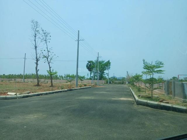 Residential Plot in Dakamarri for resale Visakhapatnam. The reference number is 20169463