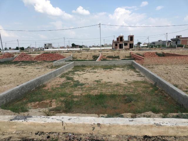Residential Plot in Defense Mega City for resale Greater Noida. The reference number is 16040346