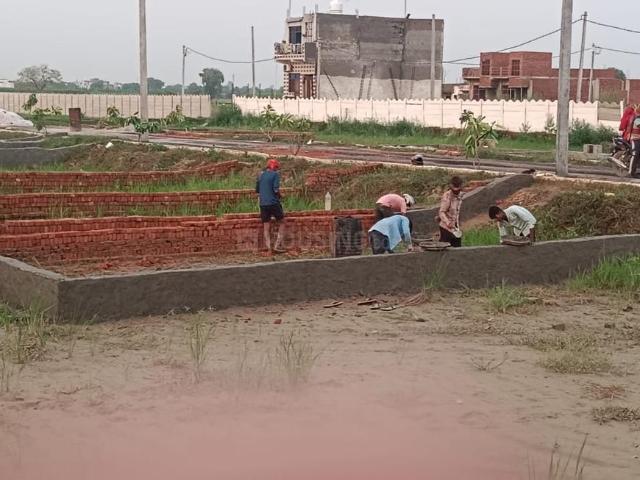 Residential Plot in Defense Mega City for resale Greater Noida. The reference number is 18061115
