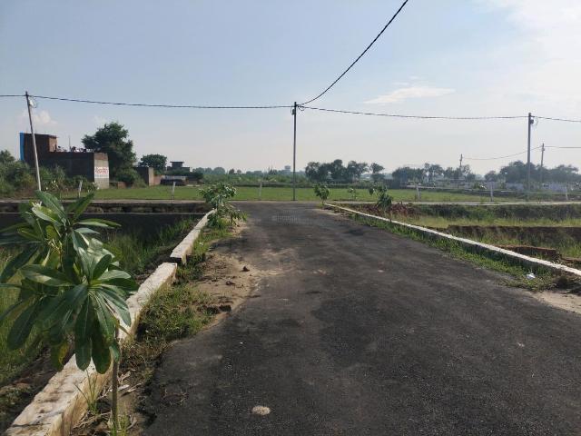 Residential Plot in Defense Mega City for resale Greater Noida. The reference number is 18067584