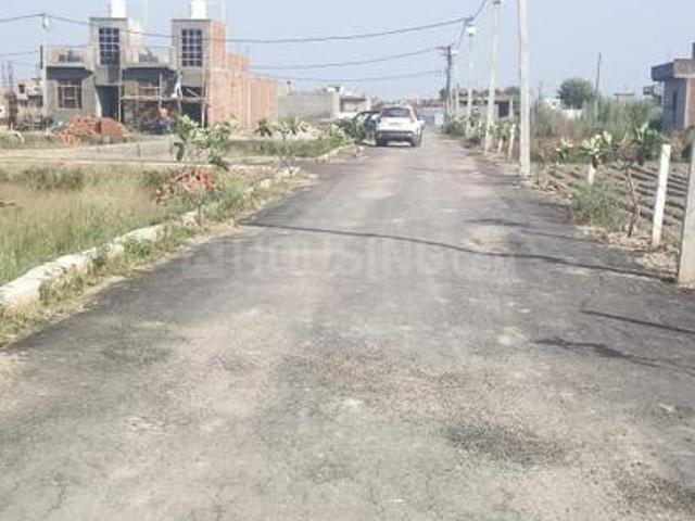 Residential Plot in Defense Mega City for resale Greater Noida. The reference number is 20291632