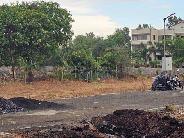 Residential Plot in Deolali Camp for resale Devlali. The reference number is 17277115