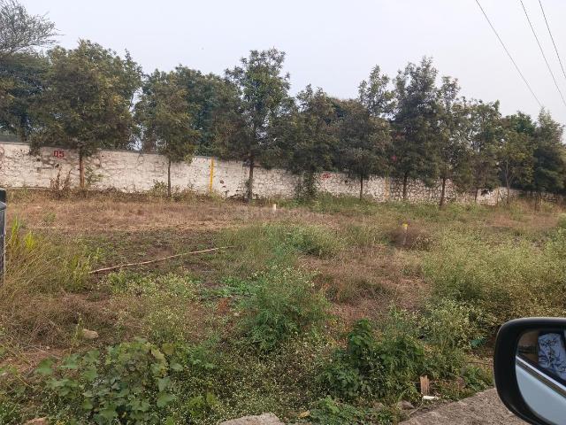 Residential Plot in Deolali Camp for resale Devlali. The reference number is 20979381