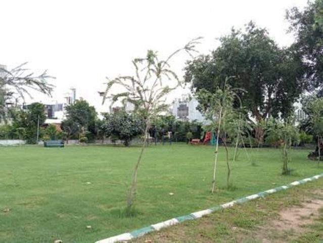 Residential Plot in Delta II for resale Greater Noida. The reference number is 18062644