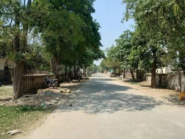 Residential Plot in Delta II for resale Greater Noida. The reference number is 20327979