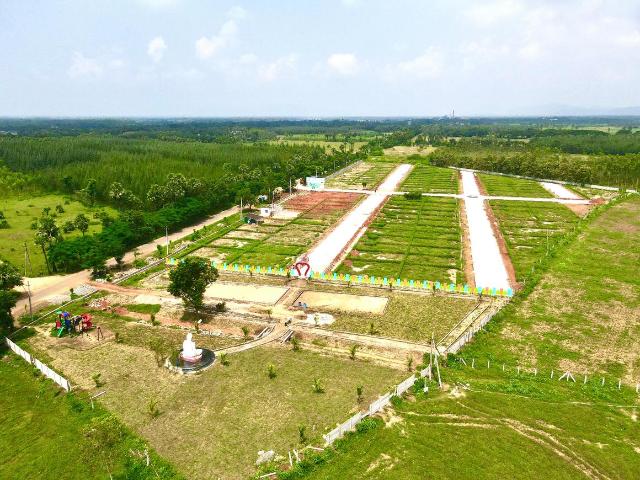 Residential Plot in Denkada for resale Vizianagaram. The reference number is 14655383