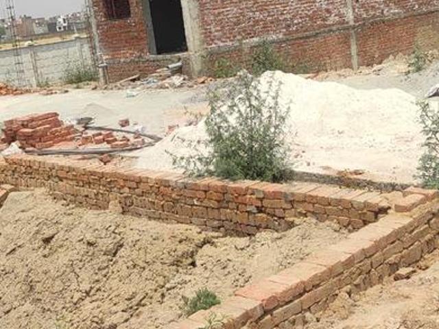 Residential Plot in Deri Skaner for resale Greater Noida. The reference number is 17025510