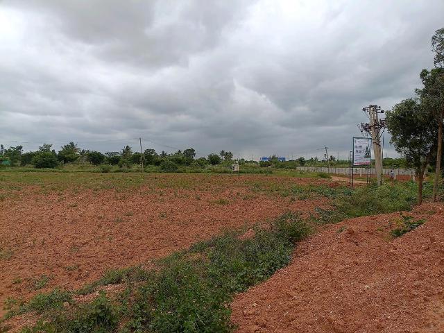 Residential Plot in Devanahalli for resale Bengaluru. The reference number is 14893352