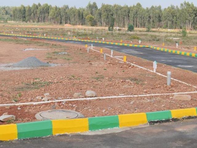 Residential Plot in Devanahalli for resale Bengaluru. The reference number is 19994275