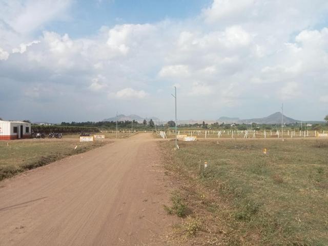 Residential Plot in Dindori for resale Nashik. The reference number is 20115480