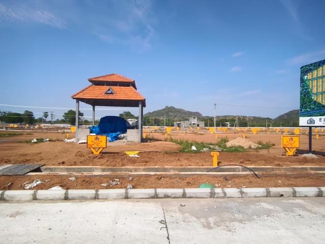 Residential Plot in Dokiparru for resale Guntur. The reference number is 20603810