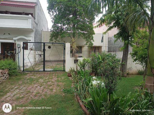 Residential Plot in Eta I for resale Greater Noida. The reference number is 19076737